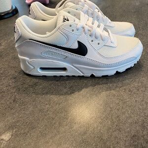 Nike Air Max 90 Women's Sz 7.5